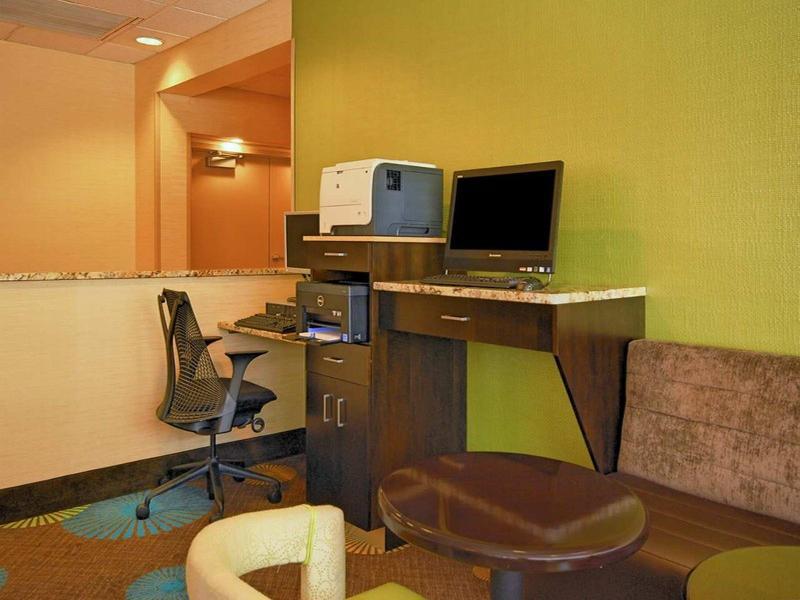 Hampton Inn Clinton Exterior foto