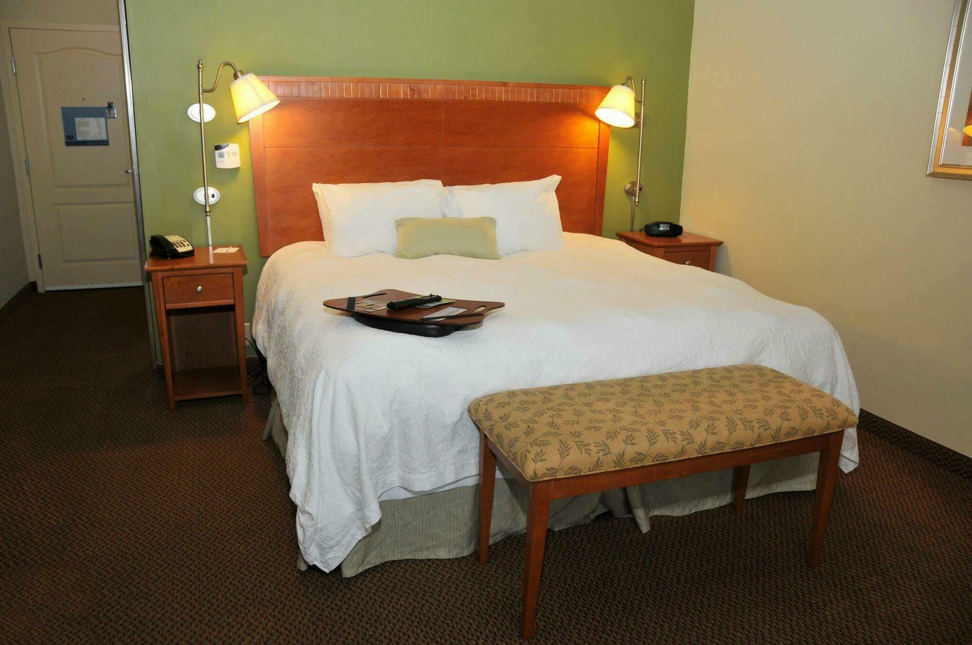Hampton Inn Clinton Quarto foto